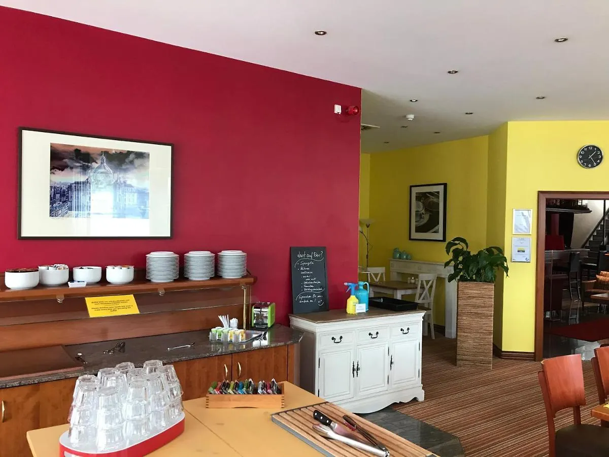Hotel Servatius Кёльн