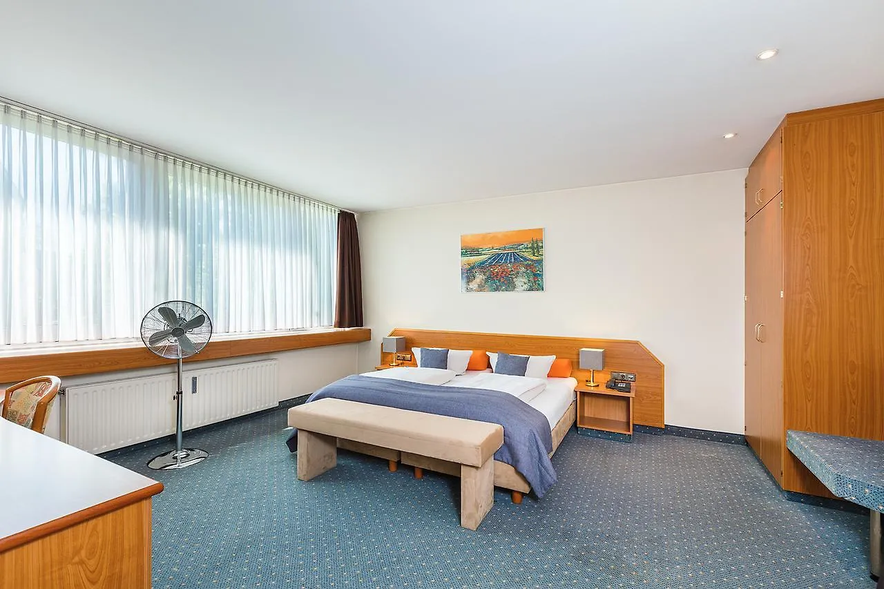 Hotel Servatius Кёльн