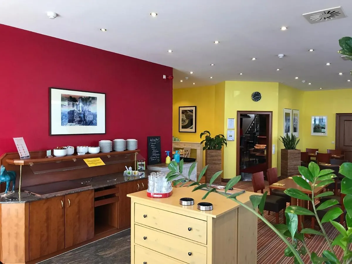 Hotel Servatius Cologne 3*,  Germany